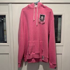 BRET HART 32 TIME CHAMP PINK PO HOODY